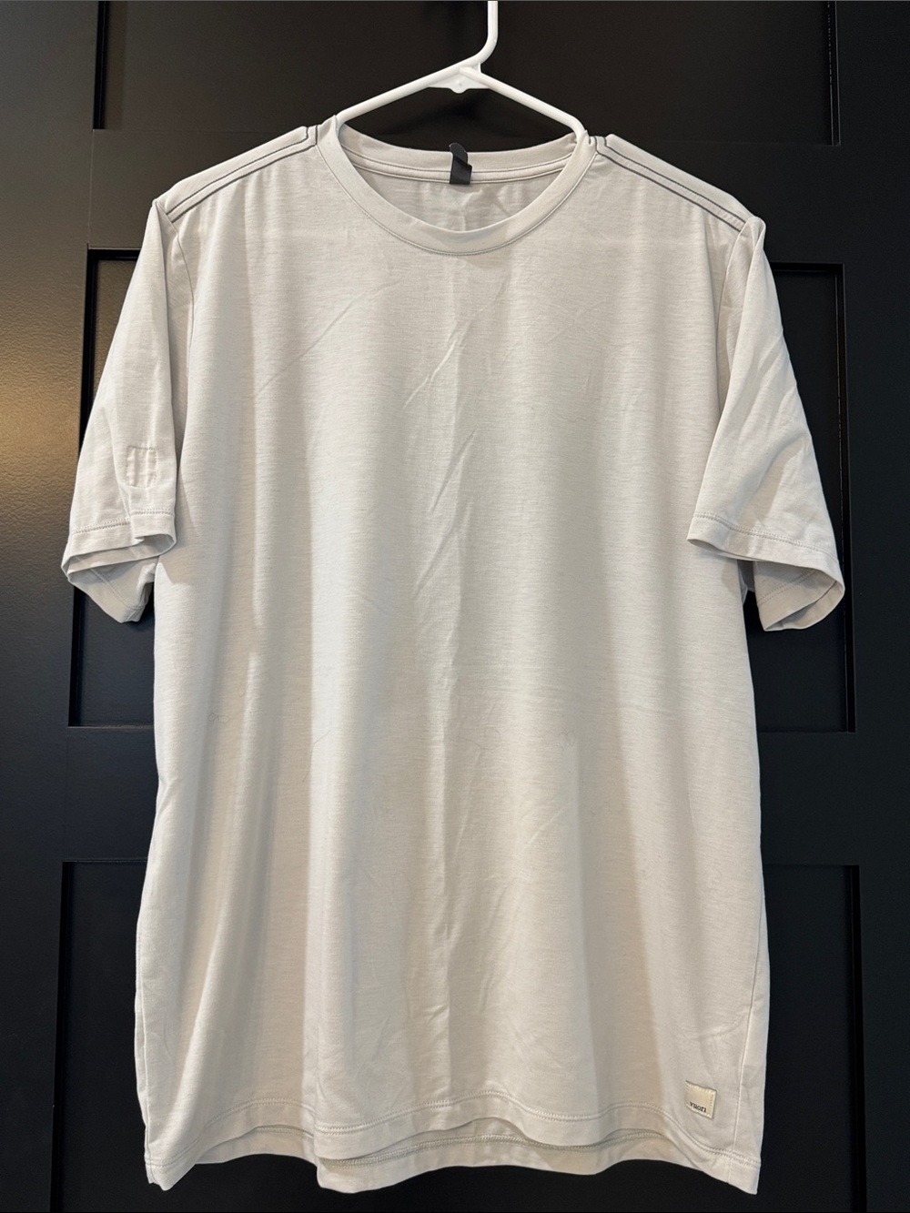 Vuori Bone Color Short Sleeve Crew T-Shirt with Gray Stitching